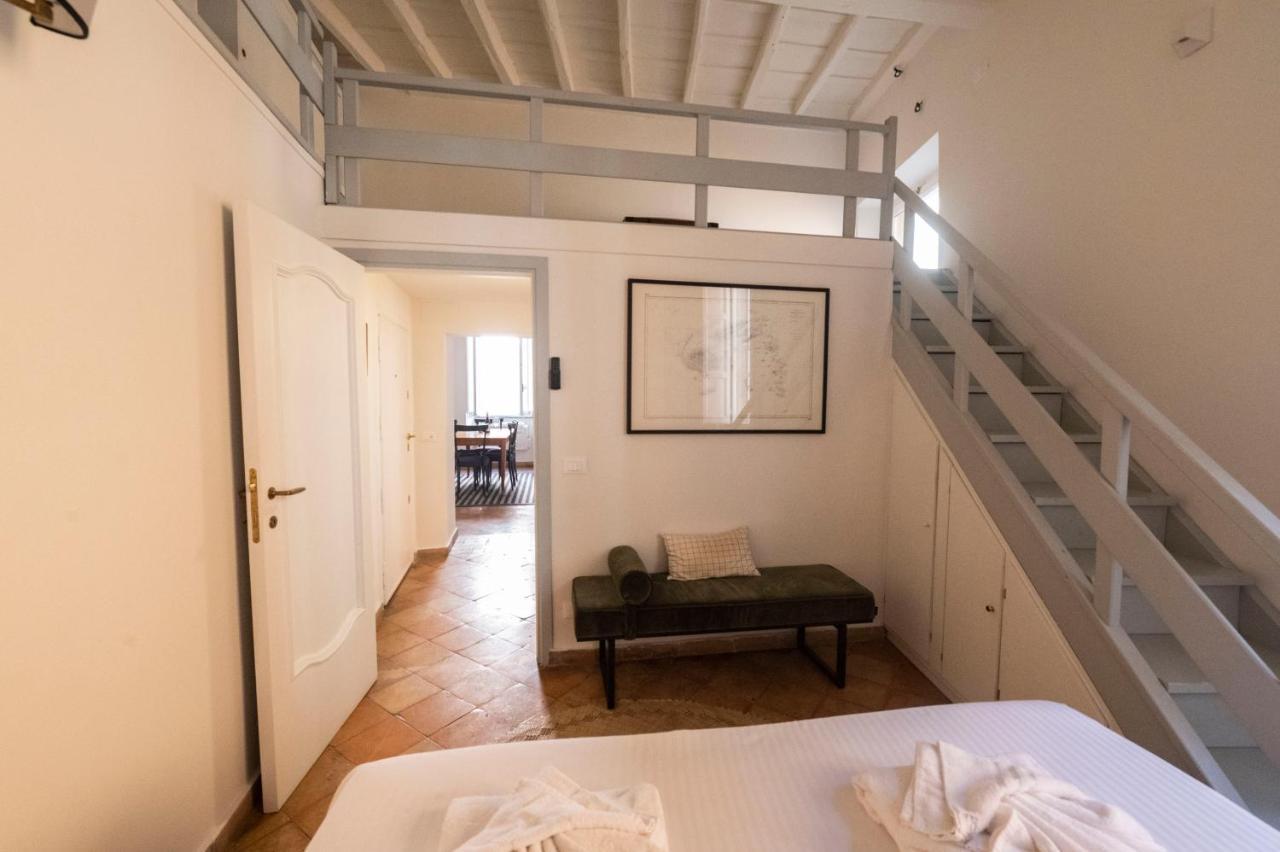 Artsy And Elegant Apartment Near Pantheon Rome Bagian luar foto